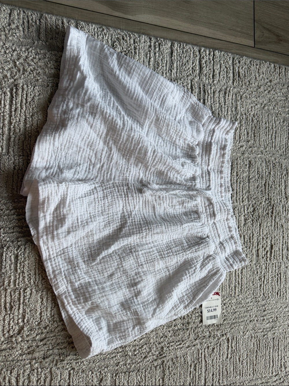White Elastic-Waist Women’s Shorts